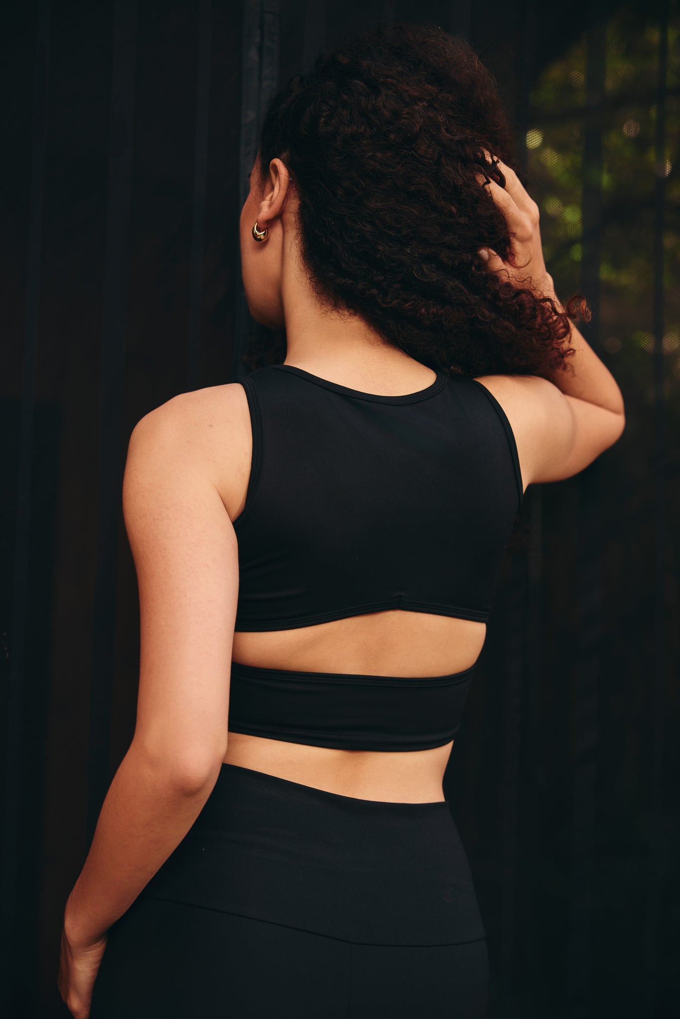 Black Sculpt Top