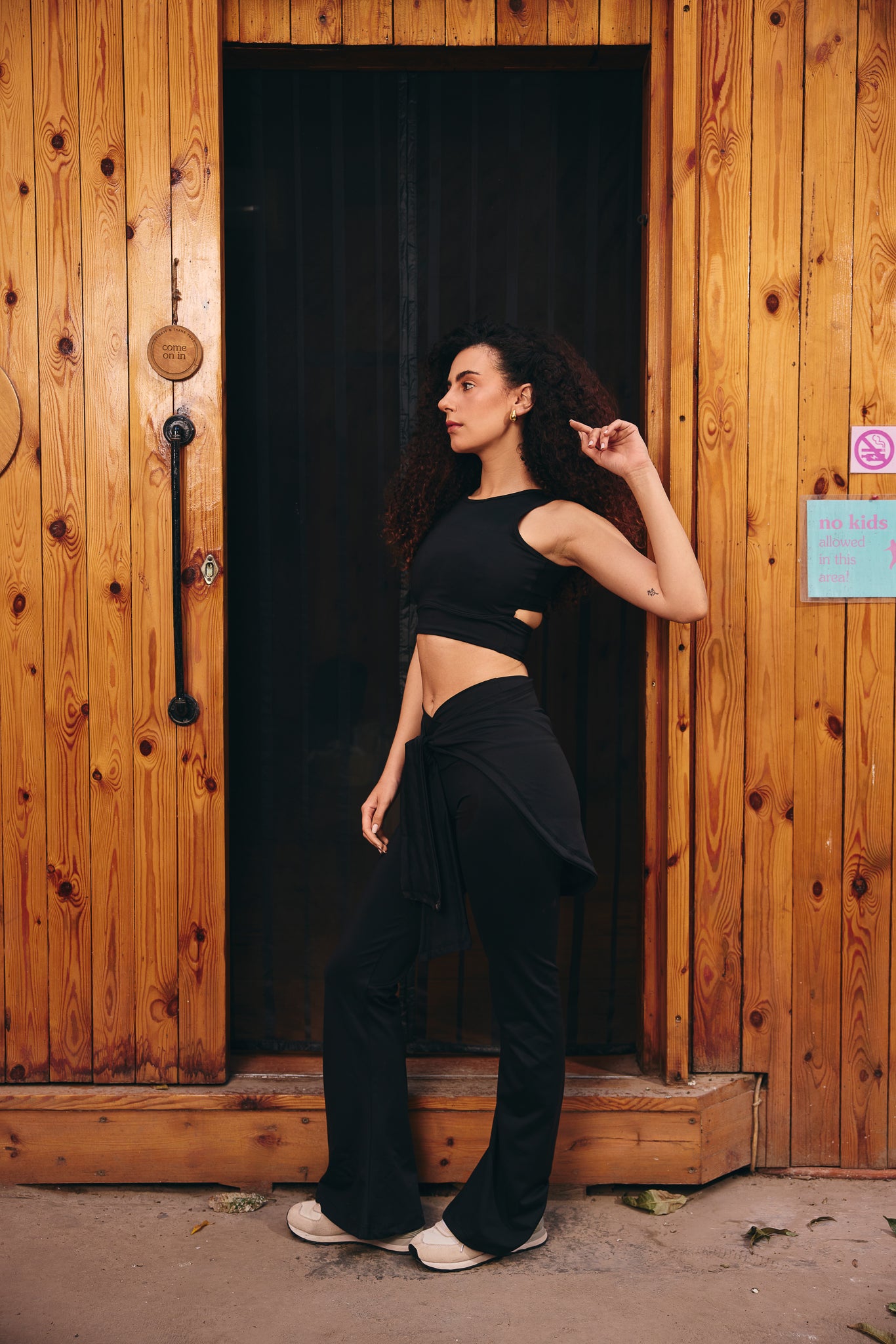 Black Hip Cover