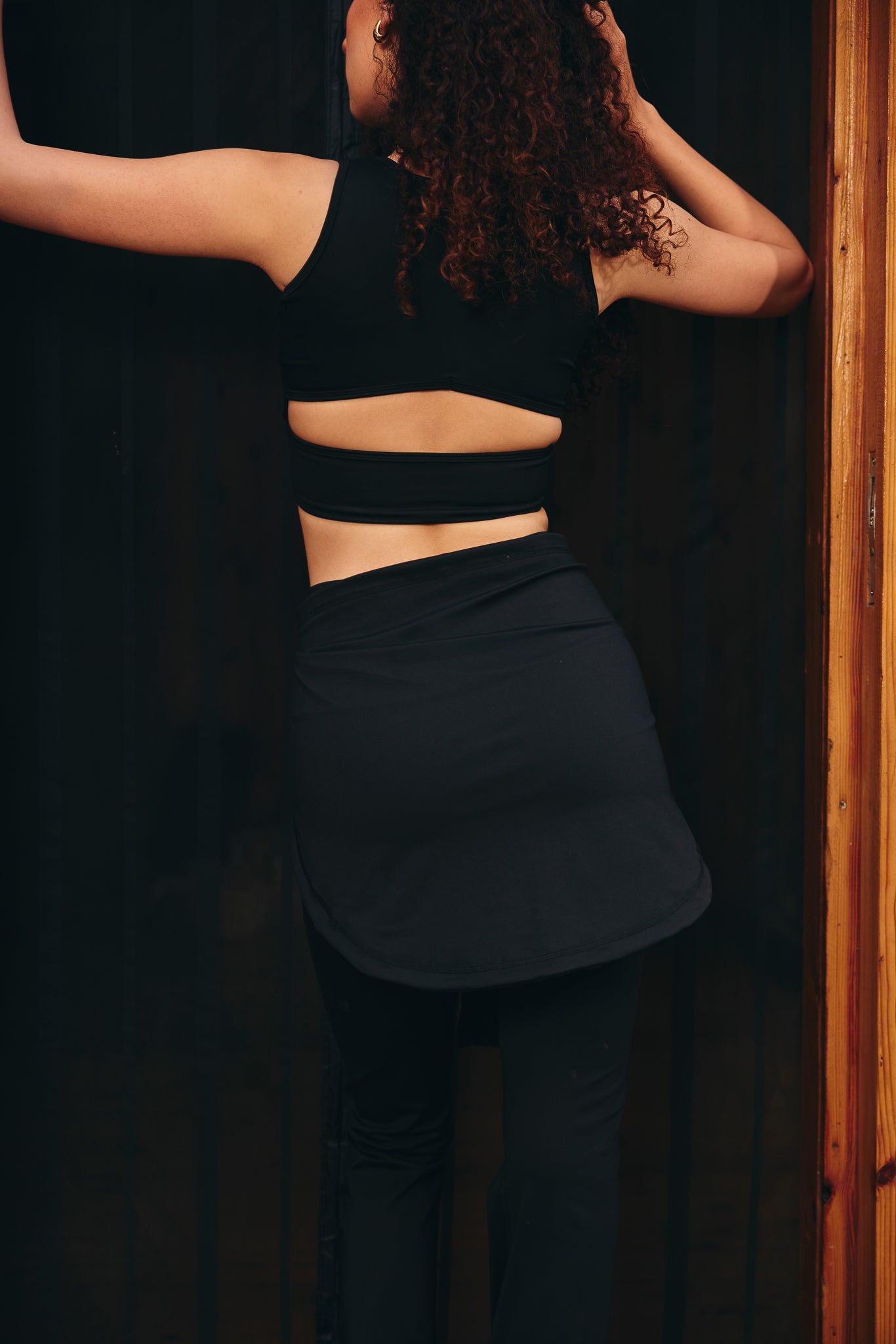 Black Hip Cover